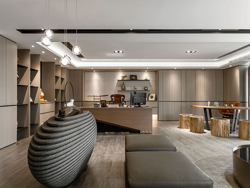 老板辦公室裝修三大要點，辦公室工作區(qū)域的照明設(shè)計應(yīng)注意哪些？